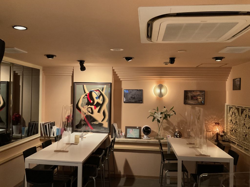 長崎　夢クジラ　店内